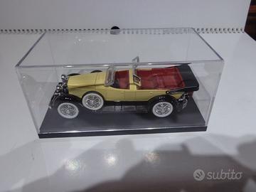 automodello RIO 1:43
