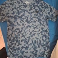 t-shirt nike nuova