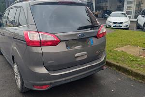 Ford grand cmax 7 posti 