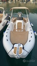 Gommone MiroBat 23 con motore Honda 200 Cv 2021