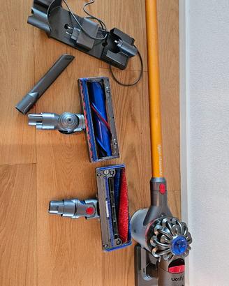Aspirapolvere Dyson V8 Absolute