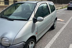 Automobile in buono stato