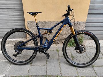 Orbea Rise M10 Carbonio – eMTB