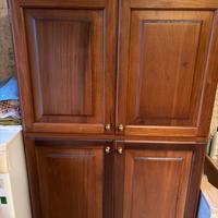 Mobili in legno massiccio