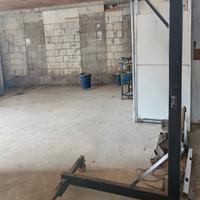 Supporto per paranco ruote piroettanti