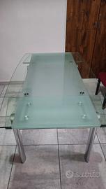 tavolo in vetro 