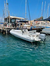 Marlin 540 + posto pontile porto Pozzuoli