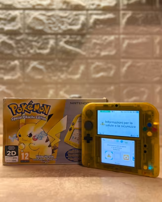 Nintendo 2DS Pokémon Giallo Box e Manuali