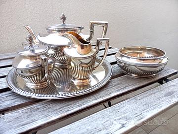 Servizio da Tè e Caffè in Argento 800 Posen 1900