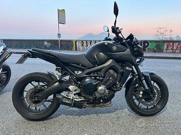 Mt09 sp Yamaha zero sinistri