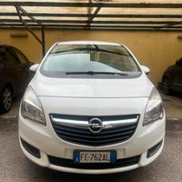 Opel meriva 1.4 benzina gpl