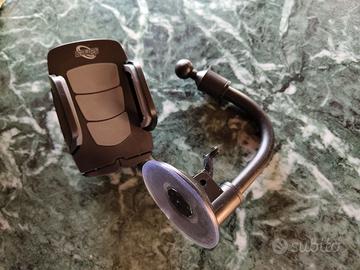 Supporto per auto telefono