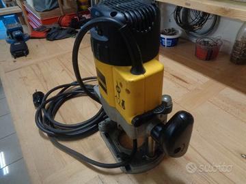 FRESATRICE VERTICALE DEWALT DW626