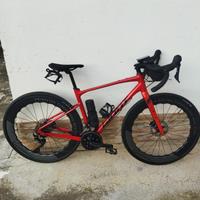 e-gravel Giant Revolt 