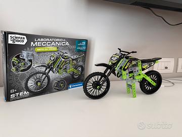 Gioco Clementoni, Laboratorio di meccanica. 8 anni
