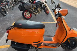 Lambretta V 50 Special KM 0 Arancione