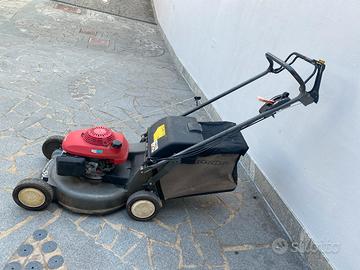 Taglia erba HONDA