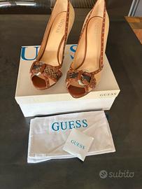 Scarpe con tacco guess
