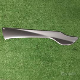 Carene sottopedana majesty 400 2004 2012