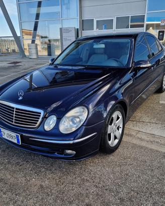 Mercedes E280 W211 - 2005