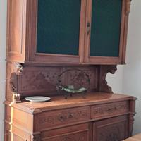 soggiorno in legno antico