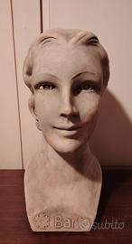 Busto donna della Barts 