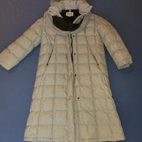 Piumino lungo grigio chiaro