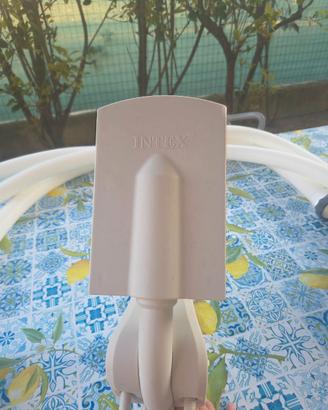 Fontana intex per piscina
