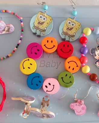 Set 4 braccialetti bambina con perline smile
