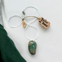 Collana con malachite grezza “Goccia di Terra”