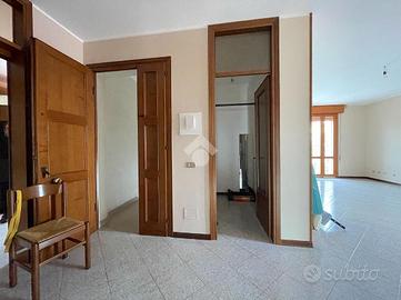 4 LOCALI A PADOVA