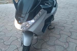 piaggio x8 