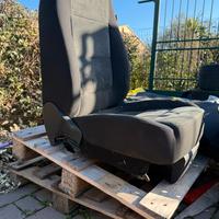Sedile anteriore Sx Tiguan