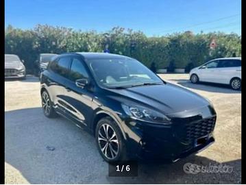 Kuga st line x designer