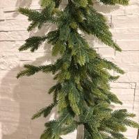 Ghirlanda natalizia realistica in caucciù