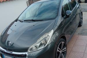 Peugeot 208 gt line 
