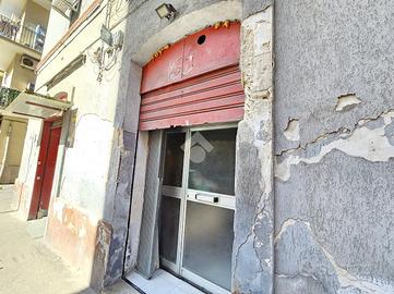 DEPOSITO A TARANTO