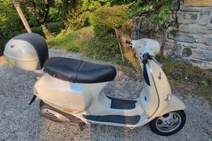 Vespa 150 et4-2002