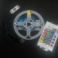 Kit LED RGB Da 2 metri con telecomando in omaggio!