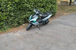 Smembro aprilia sr factory