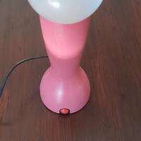 Lampada da tavolo Gilda di Ca & Lou  per Artemide,