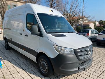 Mercedes SPRINTER NEW MODEL KM 95000 - L2 H2 - 202