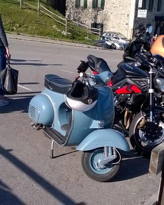 Vespa 150/vbb (vbb2t)d’epoca anno 1964