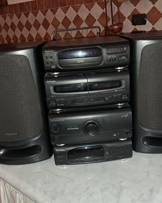 impianto radio con casse e lettore cd+ cassette