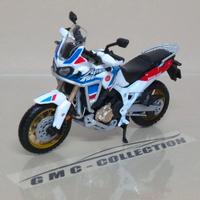 Honda Africa Twin Adventure 2020 Burago 1/18