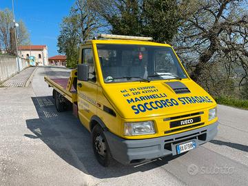 Carroattrezzi Daily 35-10 patente B