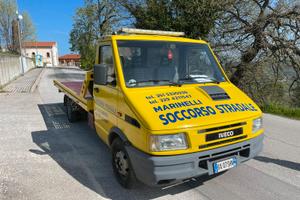 Carroattrezzi Daily 35-10 patente B