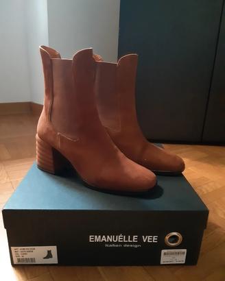 Stivaletti camoscio