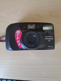 Fotocamera a rullino Yashica