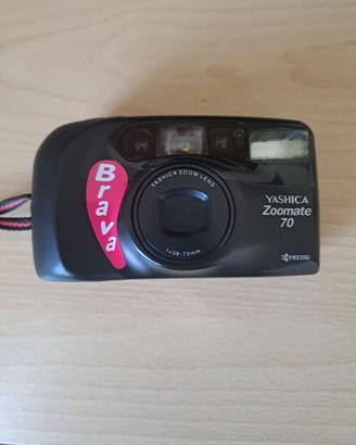 Fotocamera a rullino Yashica